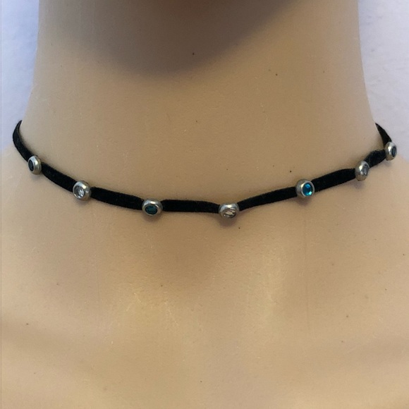 Other - Final price ✅ Vintage Ribbon crystals Choker